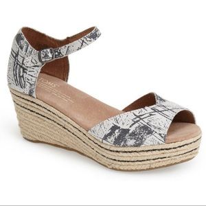 Toms Platform Wedge